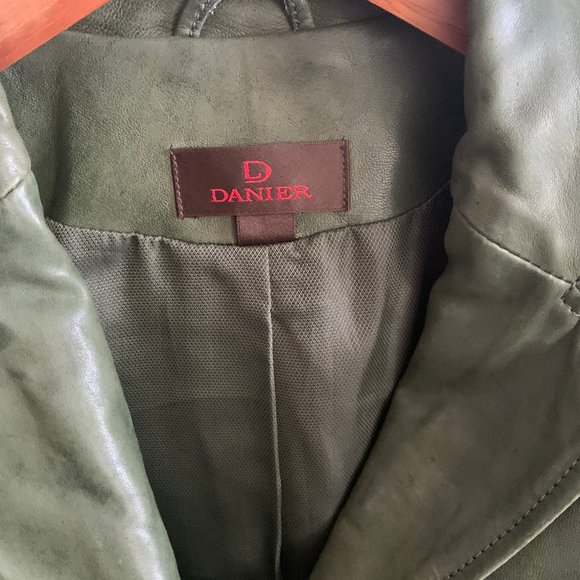 Tailored Button-Up Leather Blazer Jacket Coat - Picture 2 of 5